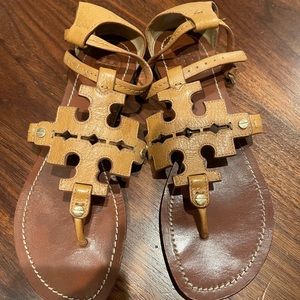 tory burch sandals